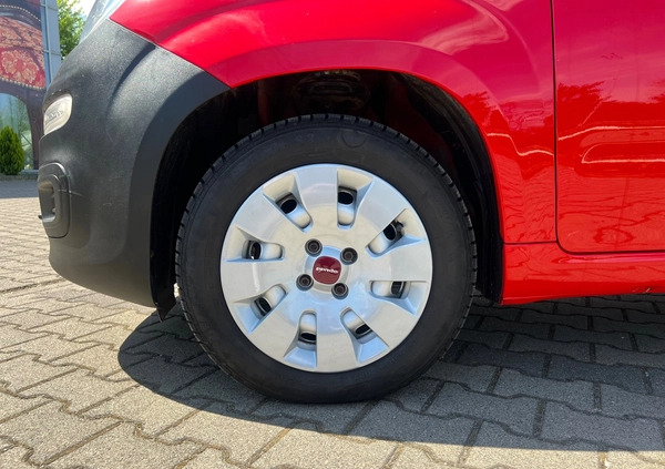 Fiat Panda cena 29900 przebieg: 130000, rok produkcji 2018 z Swarzędz małe 254